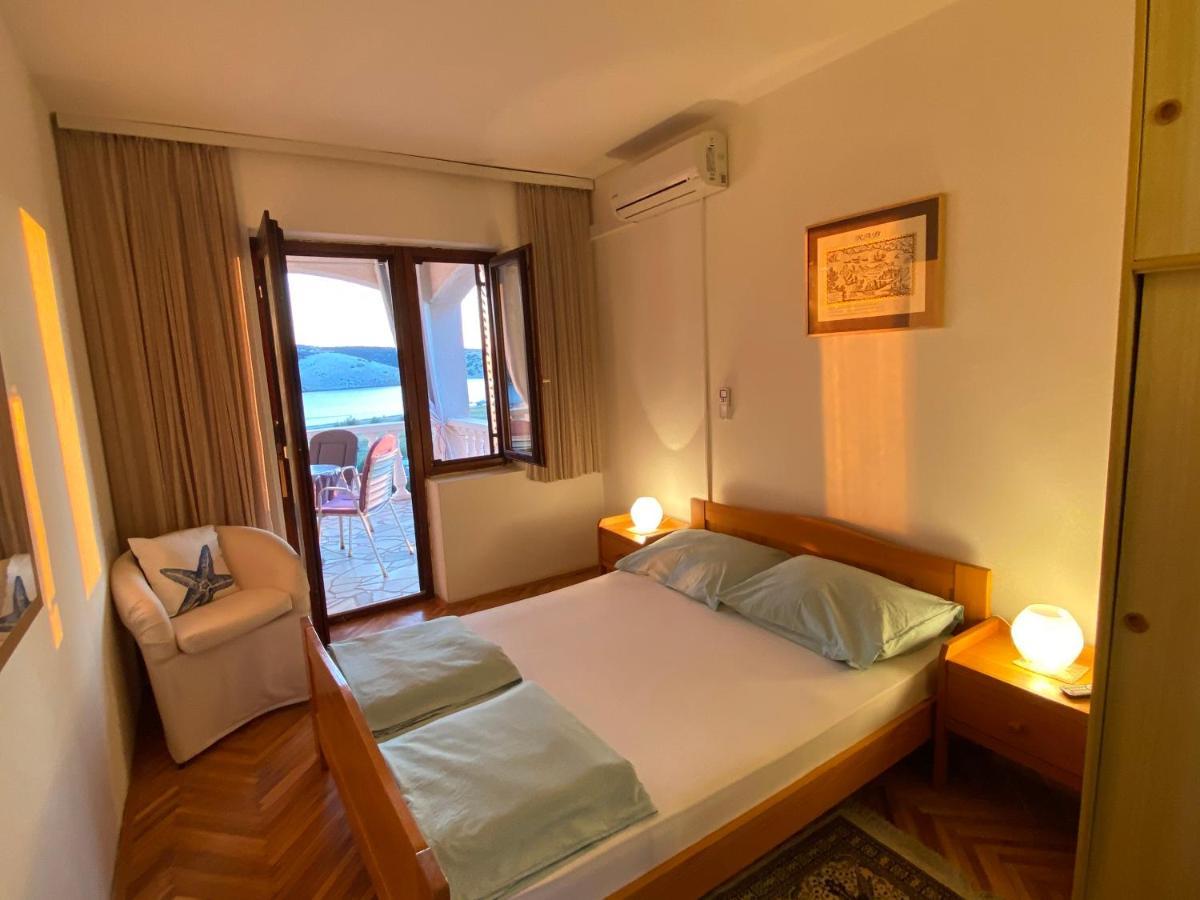 Apartments Stella-Dora Lopar Zewnętrze zdjęcie