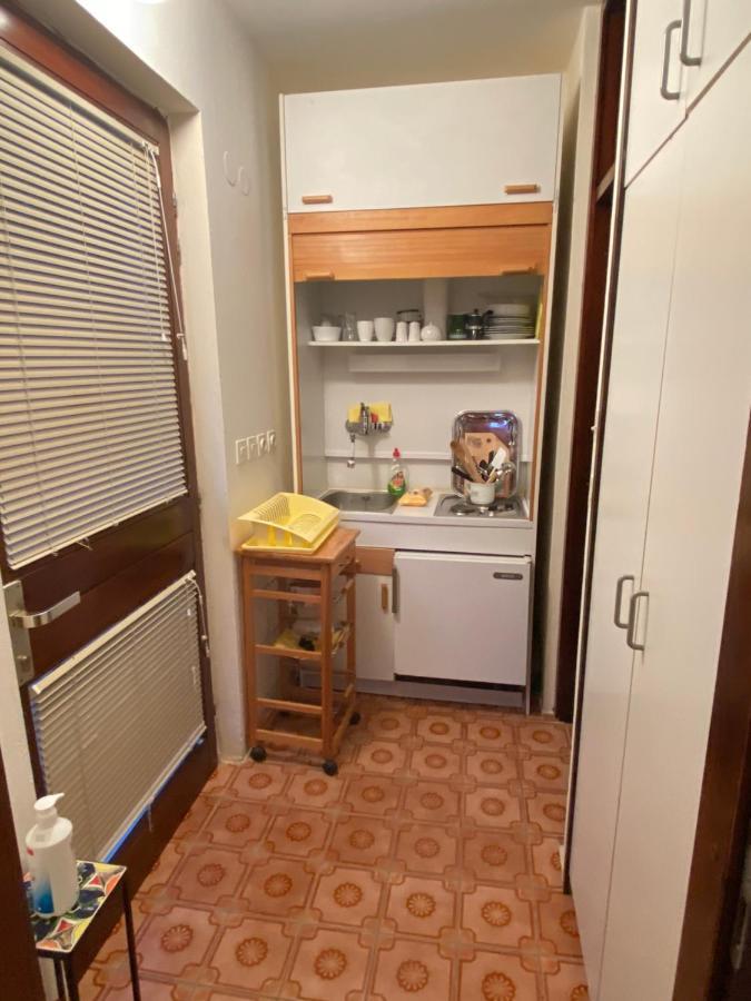 Apartments Stella-Dora Lopar Zewnętrze zdjęcie