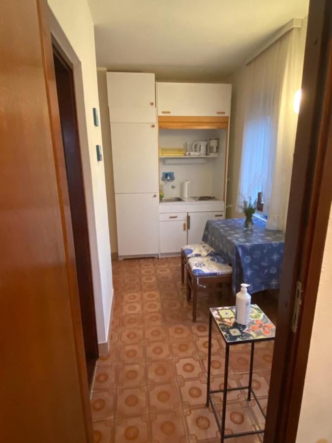 Apartments Stella-Dora Lopar Zewnętrze zdjęcie